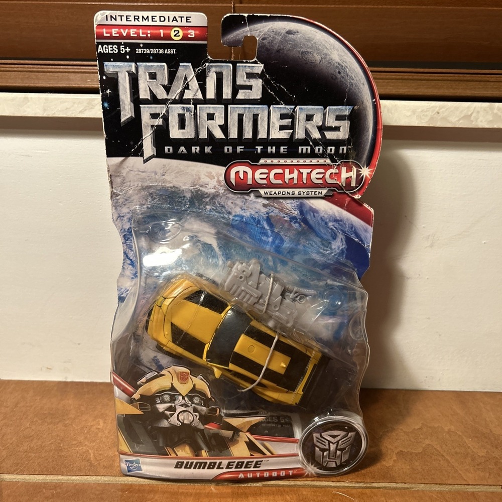 Transformers Dark of the Moon (Bumblebee) 2010 (New / Unopened) Hasbro